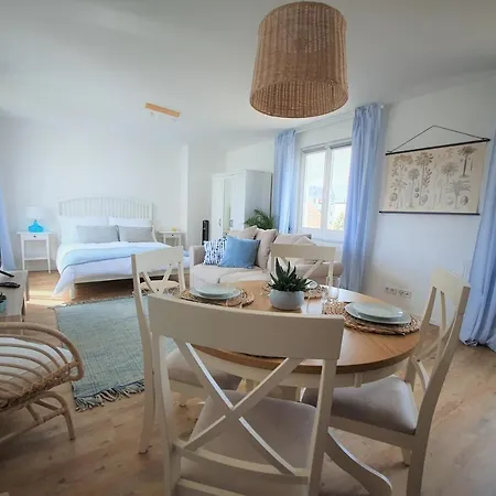 Pb - 5 - Stilvoll Eingerichtetes Im Herzen Senftenbergs